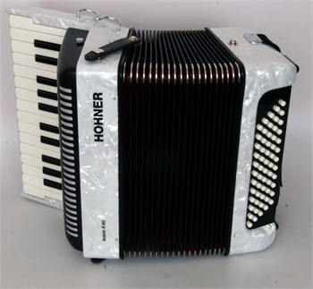 A1695 BRAVO II 60 White Аккордеон Hohner A1695 - фото 6238